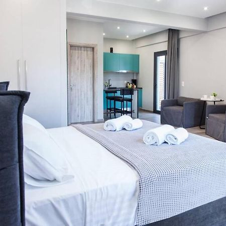 E Spacious Cornered Brand New Studio Apartment E Athen Eksteriør billede